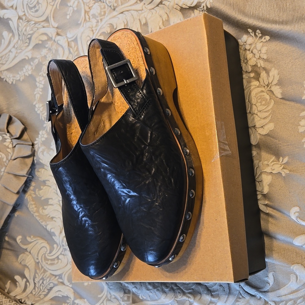 Kelsi Dagger Brooklyn Warehouse Slingback Platform Clog in Black, Size 11. NIB.